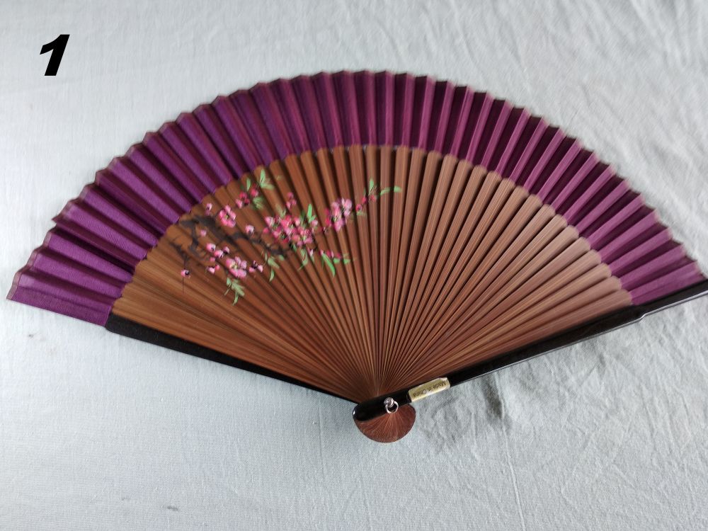 (image for) Chinese Hand Held Fan, Bamboo Ribs with Hand Painted Pattern
