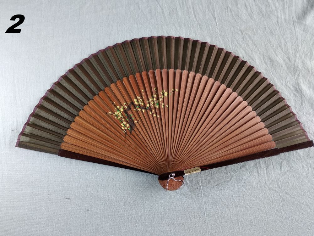 (image for) Chinese Hand Held Fan, Bamboo Ribs with Hand Painted Pattern