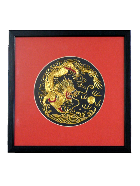 (image for) Framed Silk Embroidery, Round 12cm Piece, The Dragon, 20cm Frame