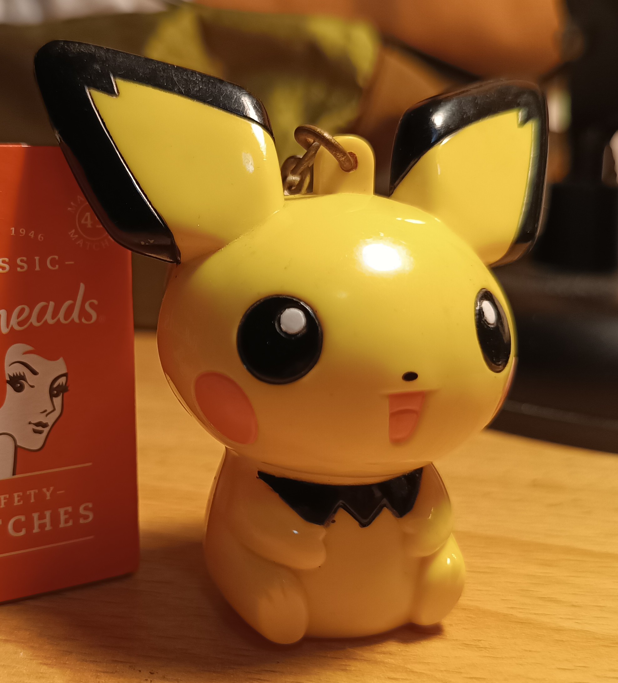 (image for) Nintendo 2000 Pokemon "Pichu" Keyring 7 cm tall.