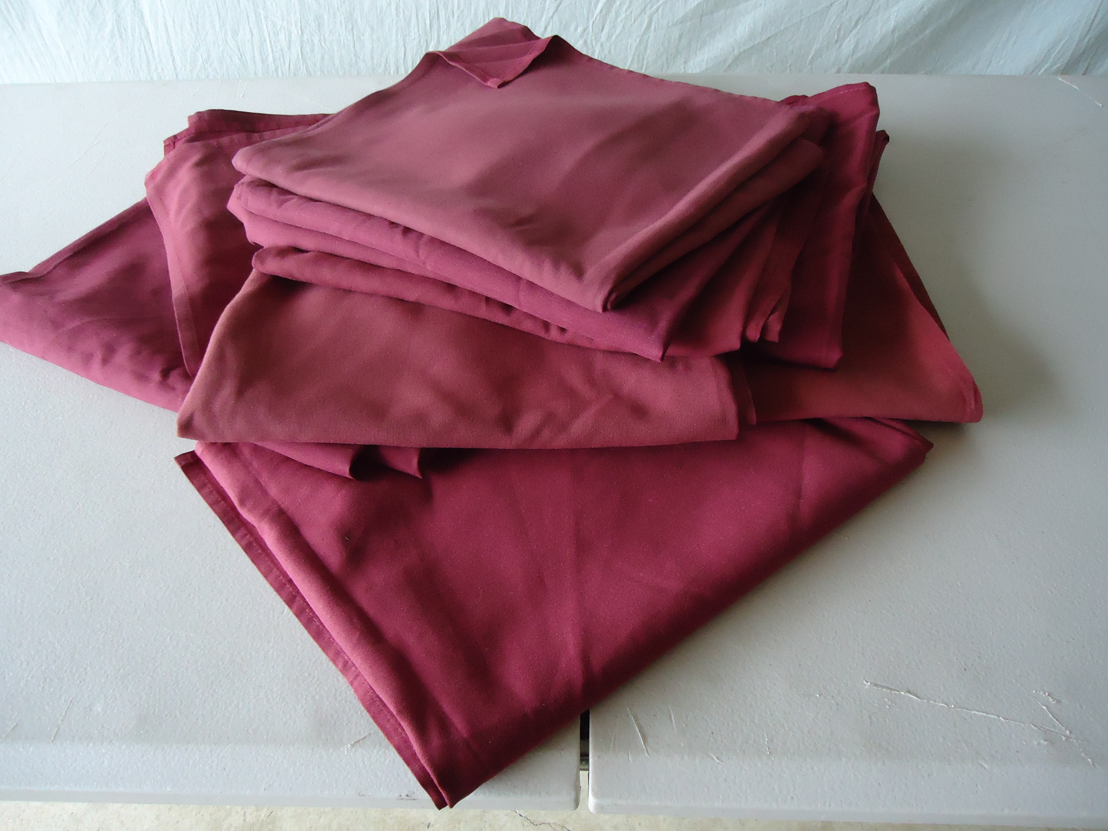 (image for) Used Cafe Table Cloths