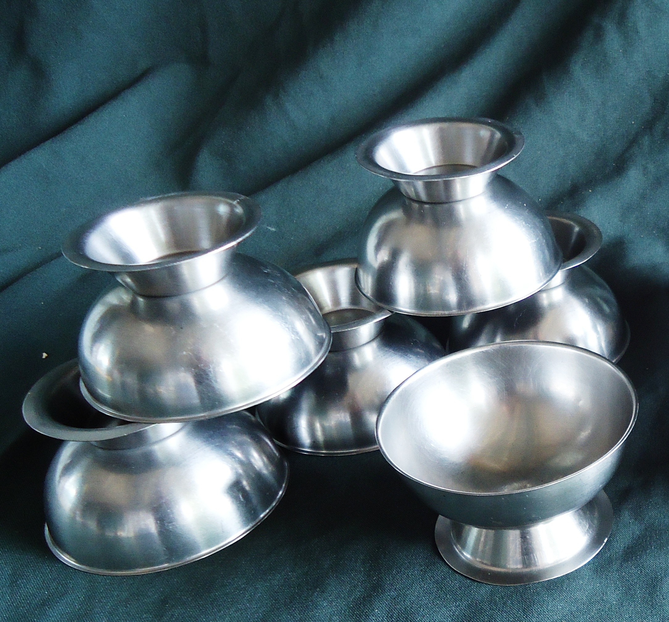 (image for) 75mm x 50mm Stainless Sauce Bowl